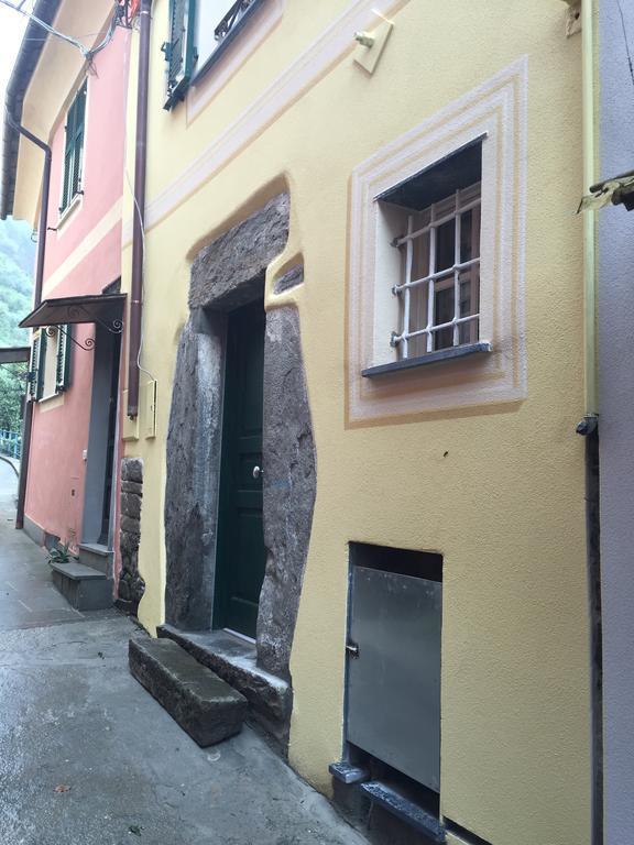 5 Lands Yellow Cottage ليفانتو المظهر الخارجي الصورة